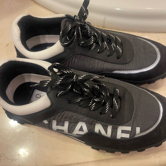 Chanel Black Sneakers “No Box” - Picture 6 of 8